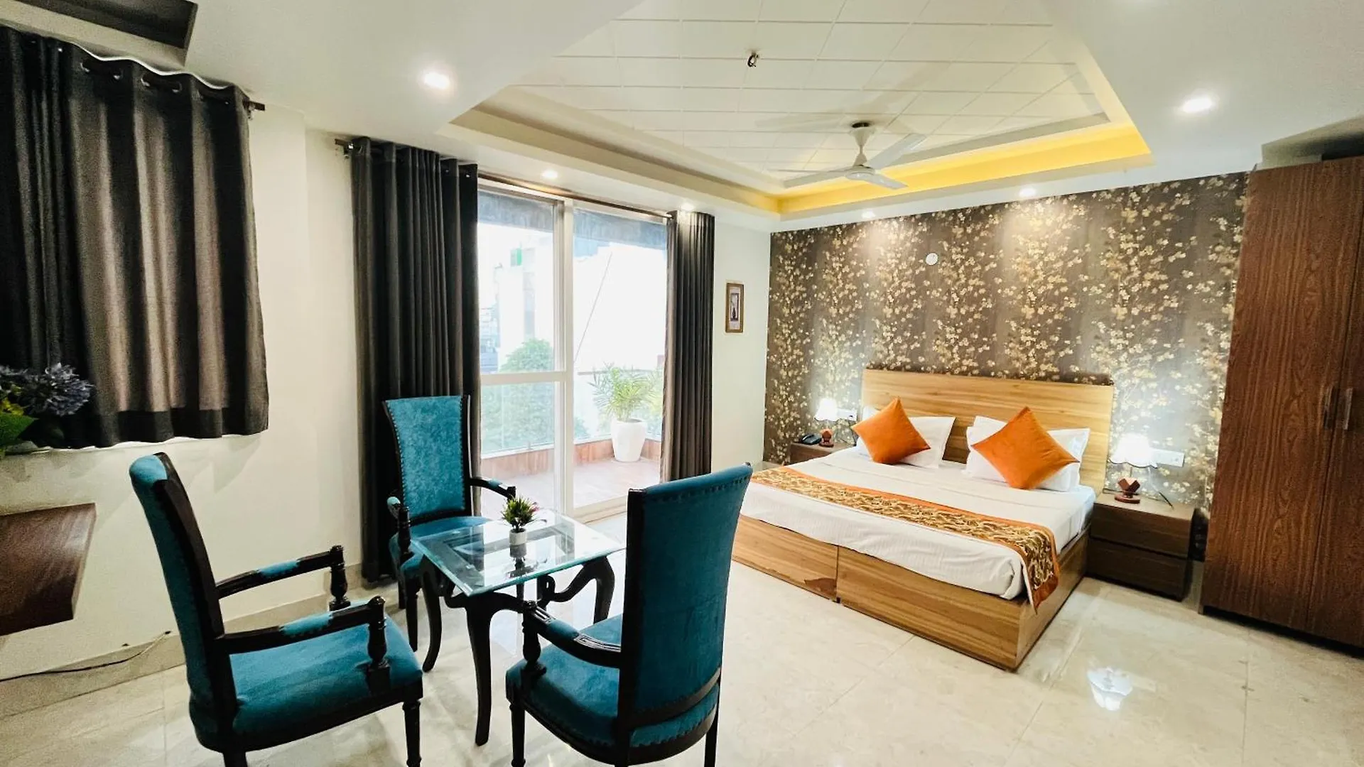 ***  Hotel Dayal Regency, Shushant Lok Sector 29, Near Fortis Hospital Gurgaon India