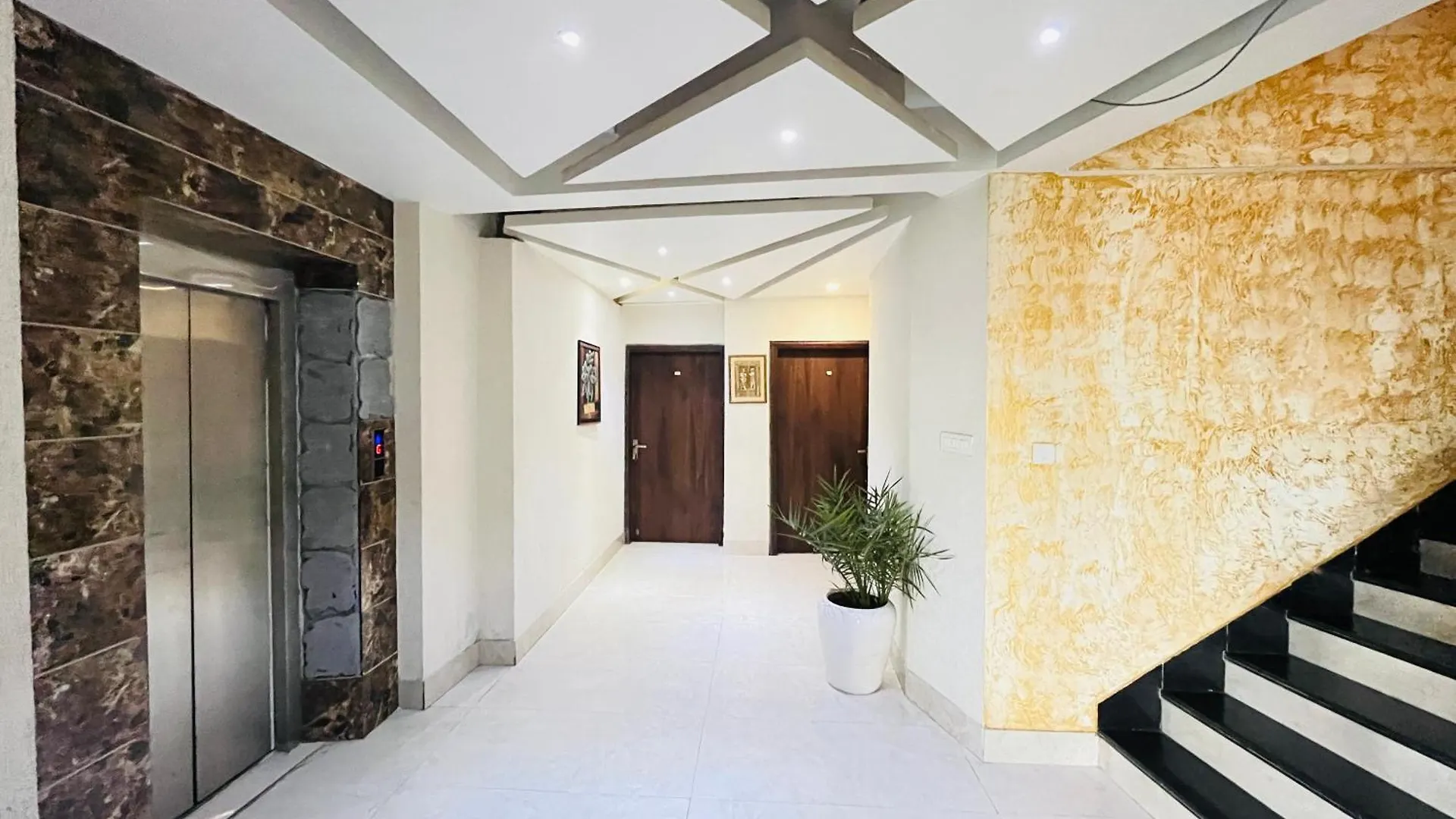 Hotel Dayal Regency, Shushant Lok Sector 29, Near Fortis Hospital Gurgaon